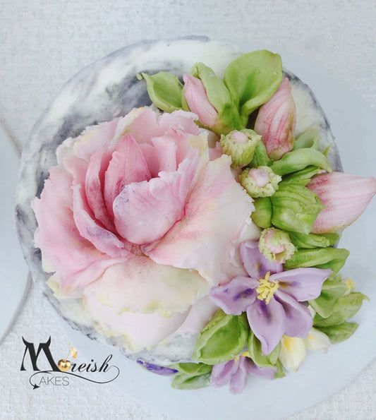 A Master Class in Sculpture Palette Knife Buttercream Flowers Cake With Helen Wilkinson