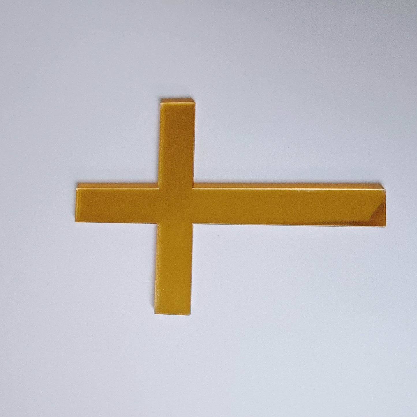 Acrylic Cross Fropper Gold Thick 7cm x 10cm