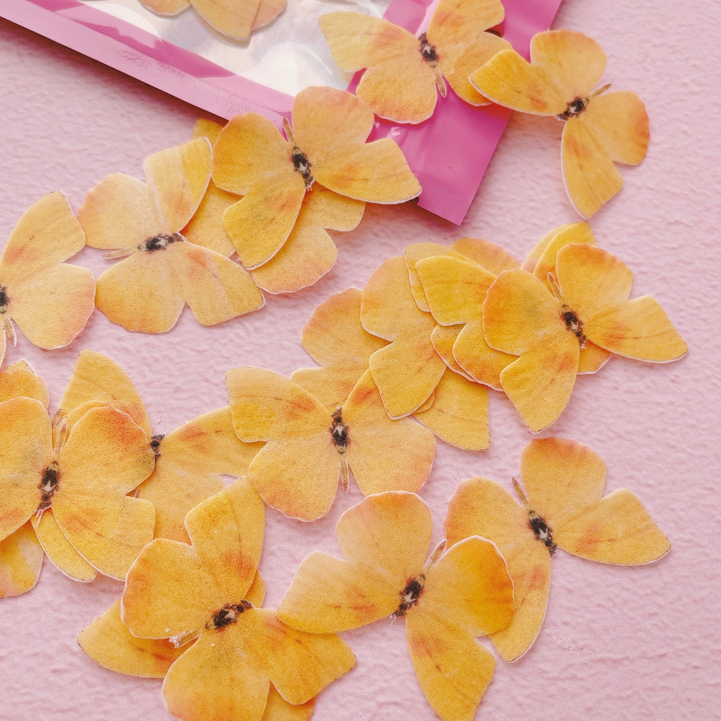 Edible Wafer Paper Butterflies Daffy Yellows - 24 PreCut