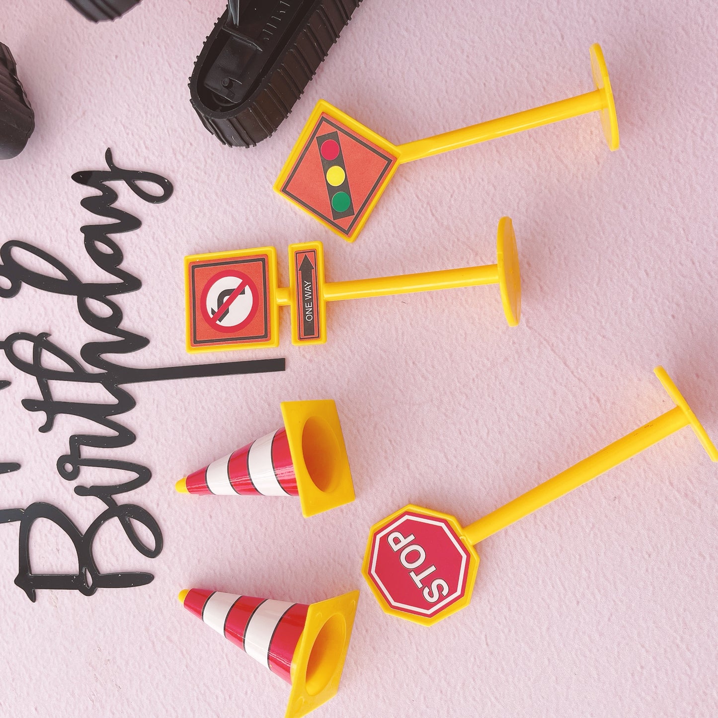 Digger Construction Site Cake Topper Decorations Set - 7 Pieces