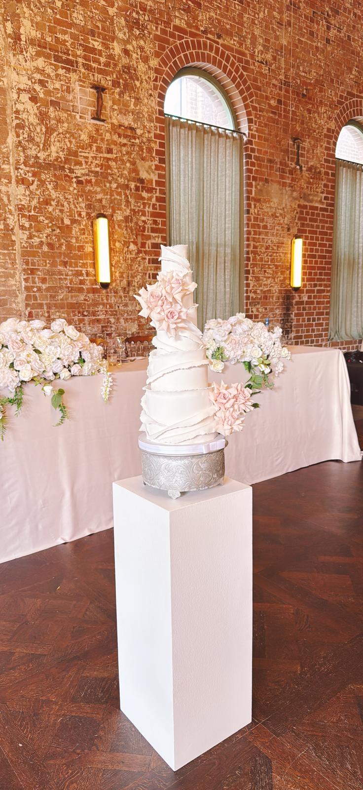 Cake Stand - Round - Silver 12"