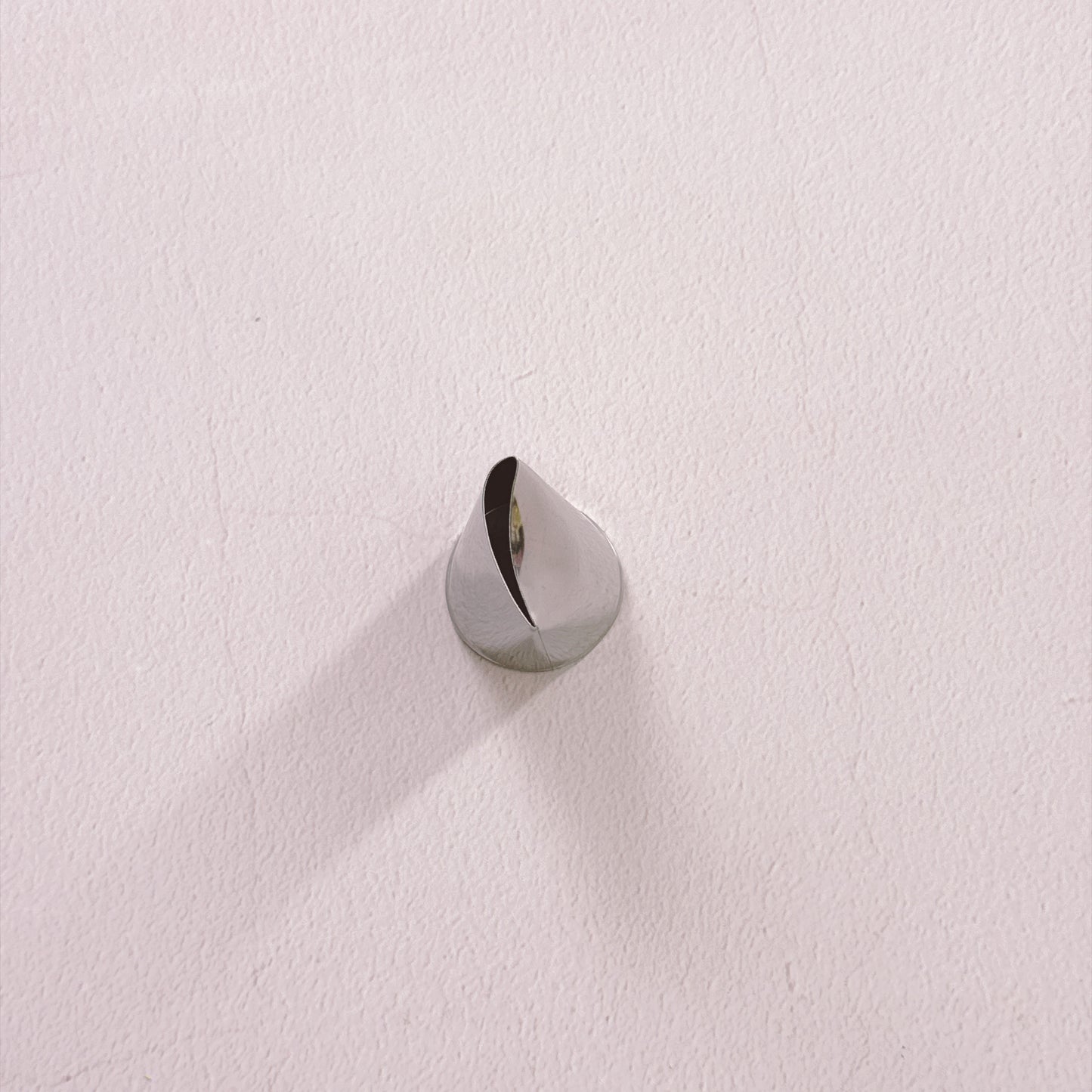 Moni's Fav Piping Tips - XL Giant Curved Rose Tip