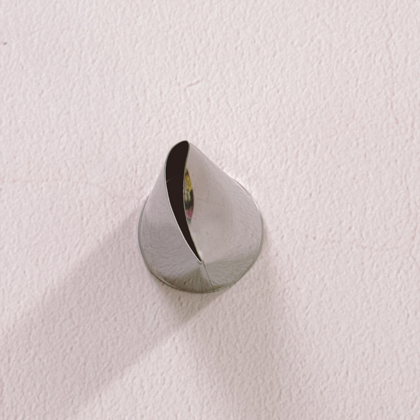 Moni's Fav Piping Tips - XL Giant Curved Rose Tip