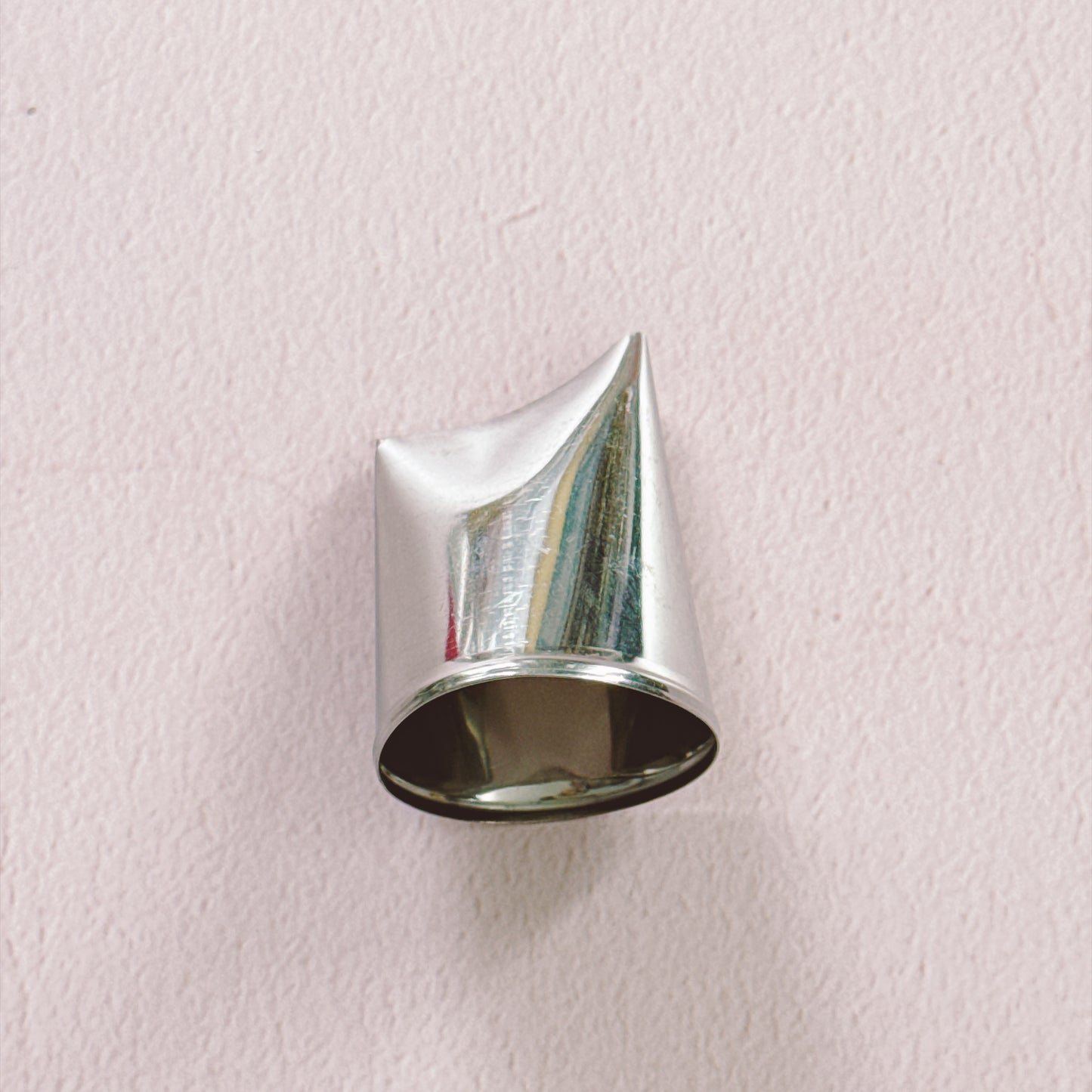 Moni's Fav Piping Tips - XL Giant Curved Rose Tip