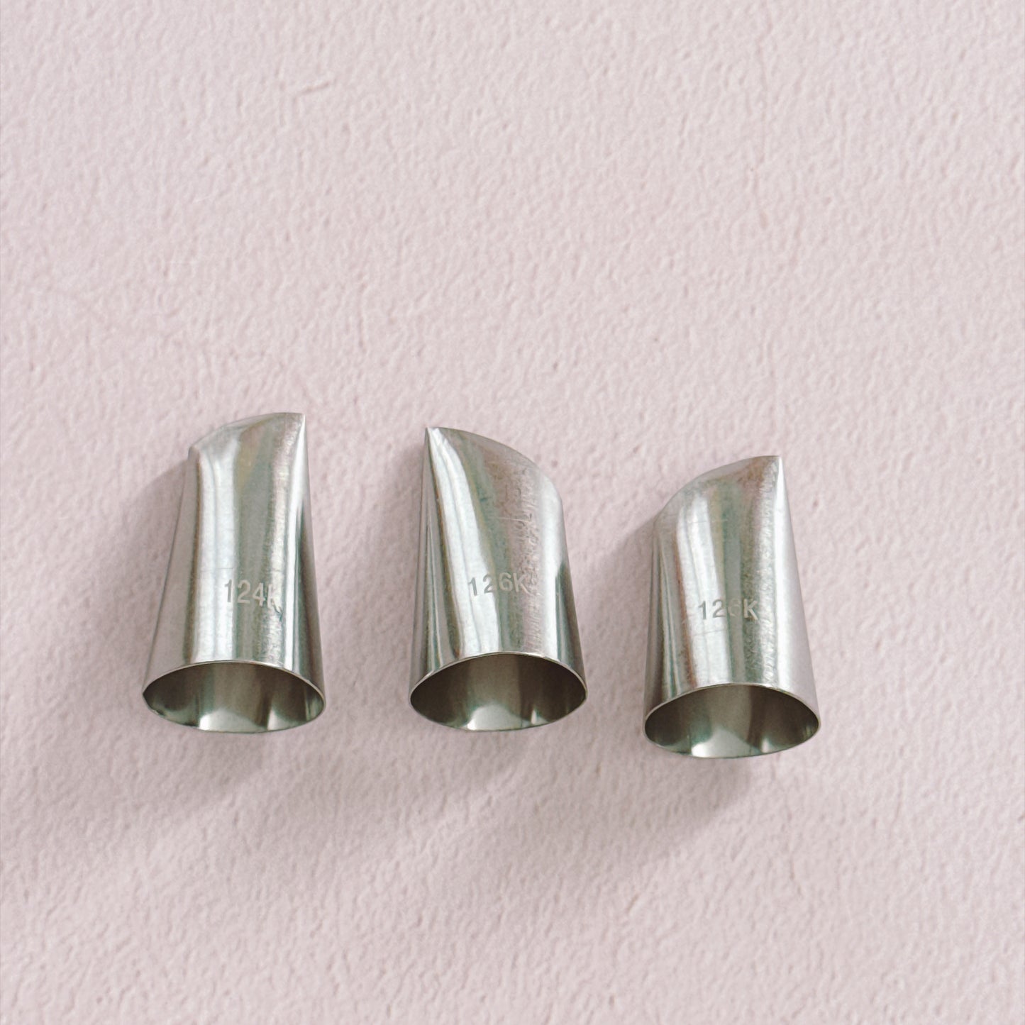 Set of 3 Fine Petal Piping Tips - 124K, 125K & 126K