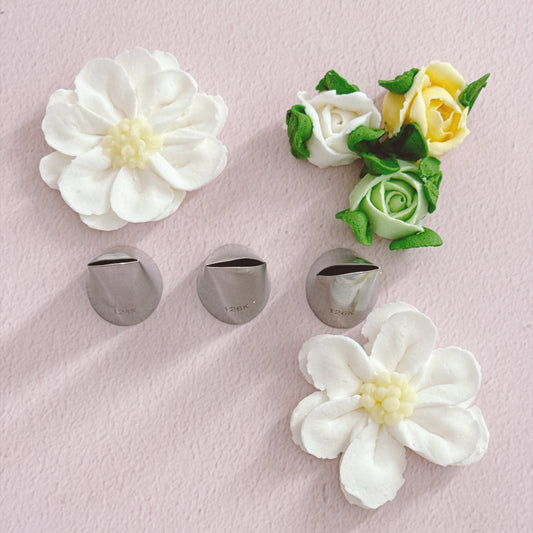 Set of 3 Fine Petal Piping Tips - 124K, 125K & 126K