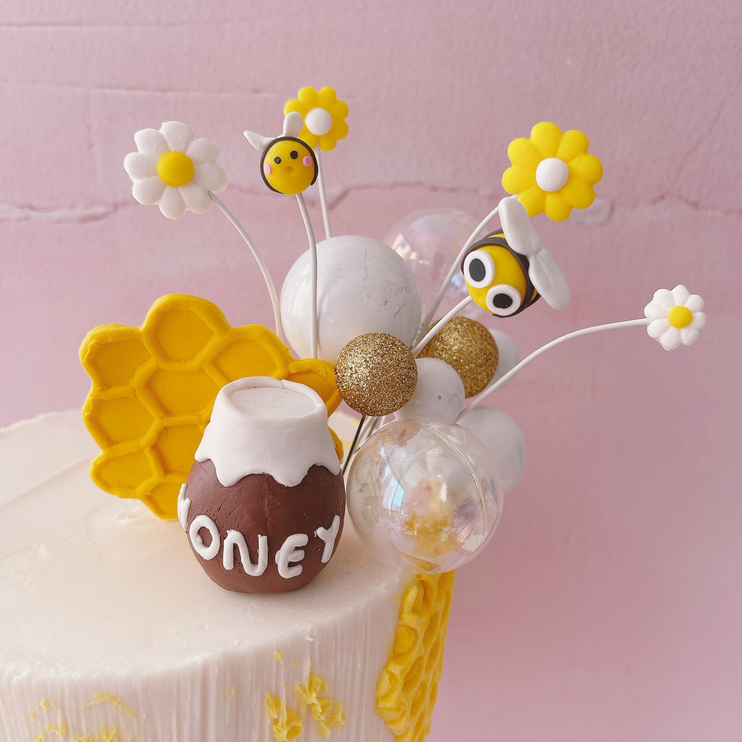 Honey Bee Cake Topper Decoration Set - 25 Pieces