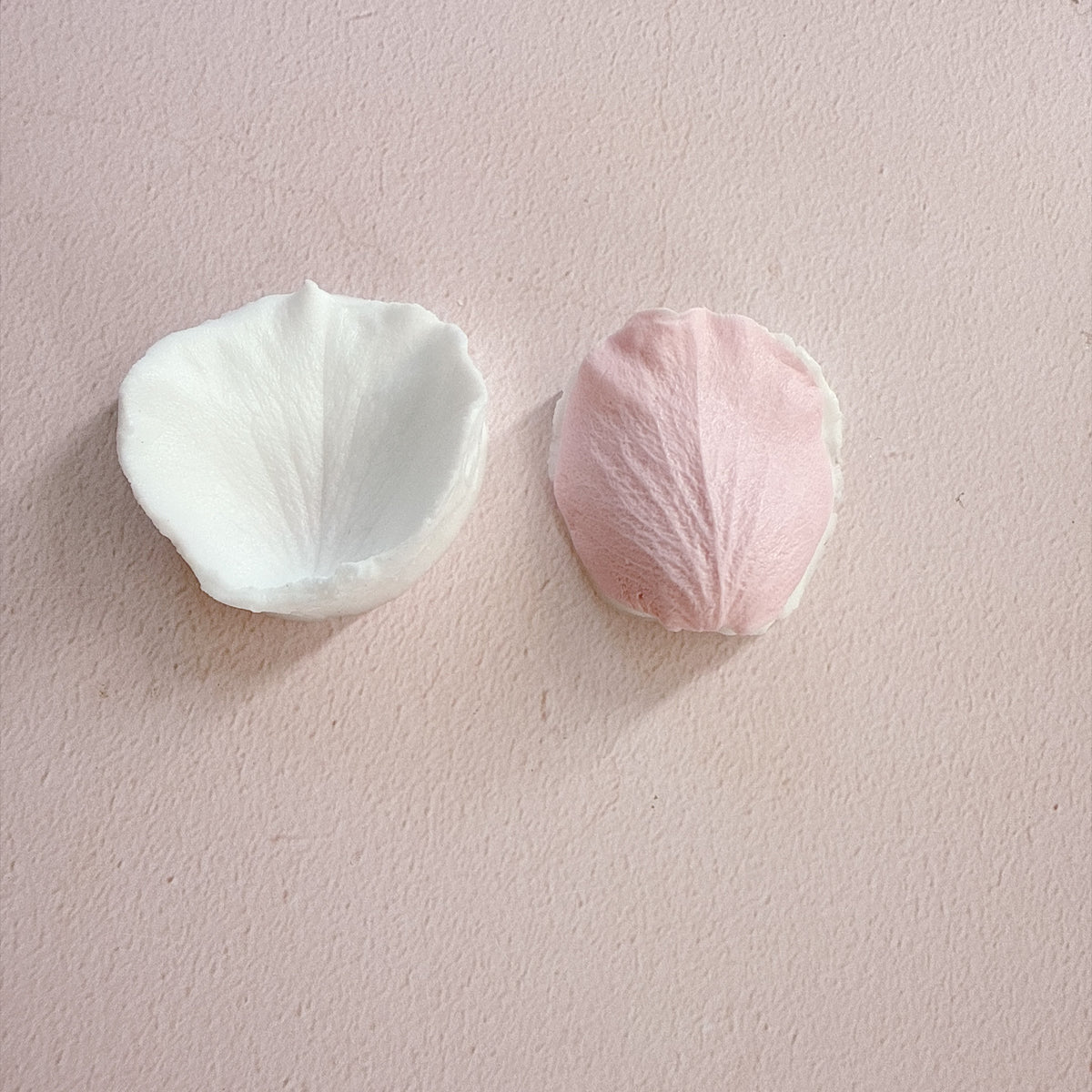 More Veiners Rose Petal Veiner - 2 peices