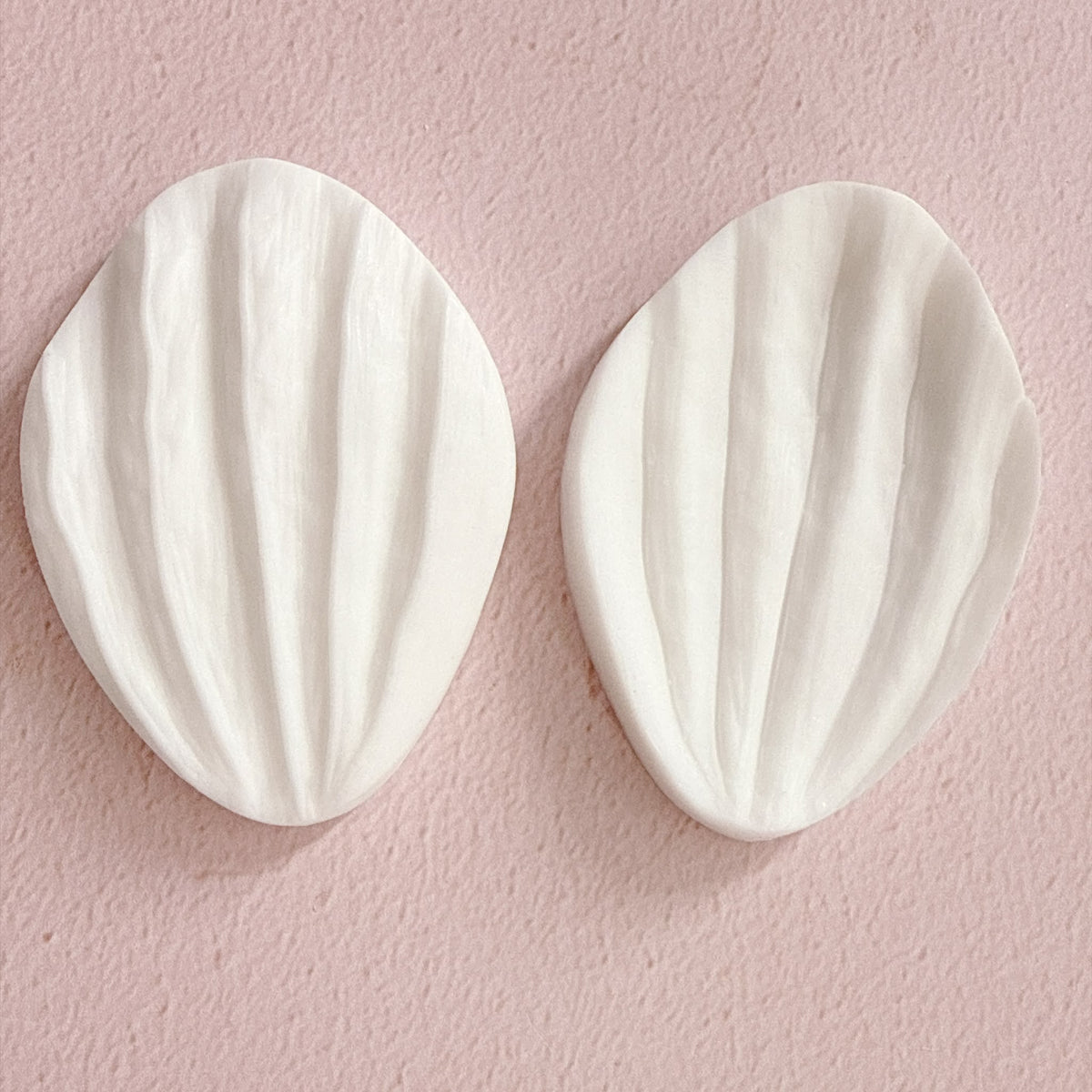 More Veiners Large Dahlia Ripple Veiner - 2 piece set