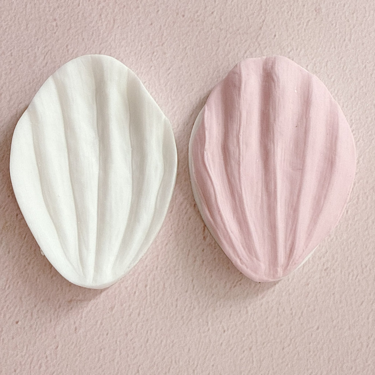 More Veiners Large Dahlia Ripple Veiner - 2 piece set