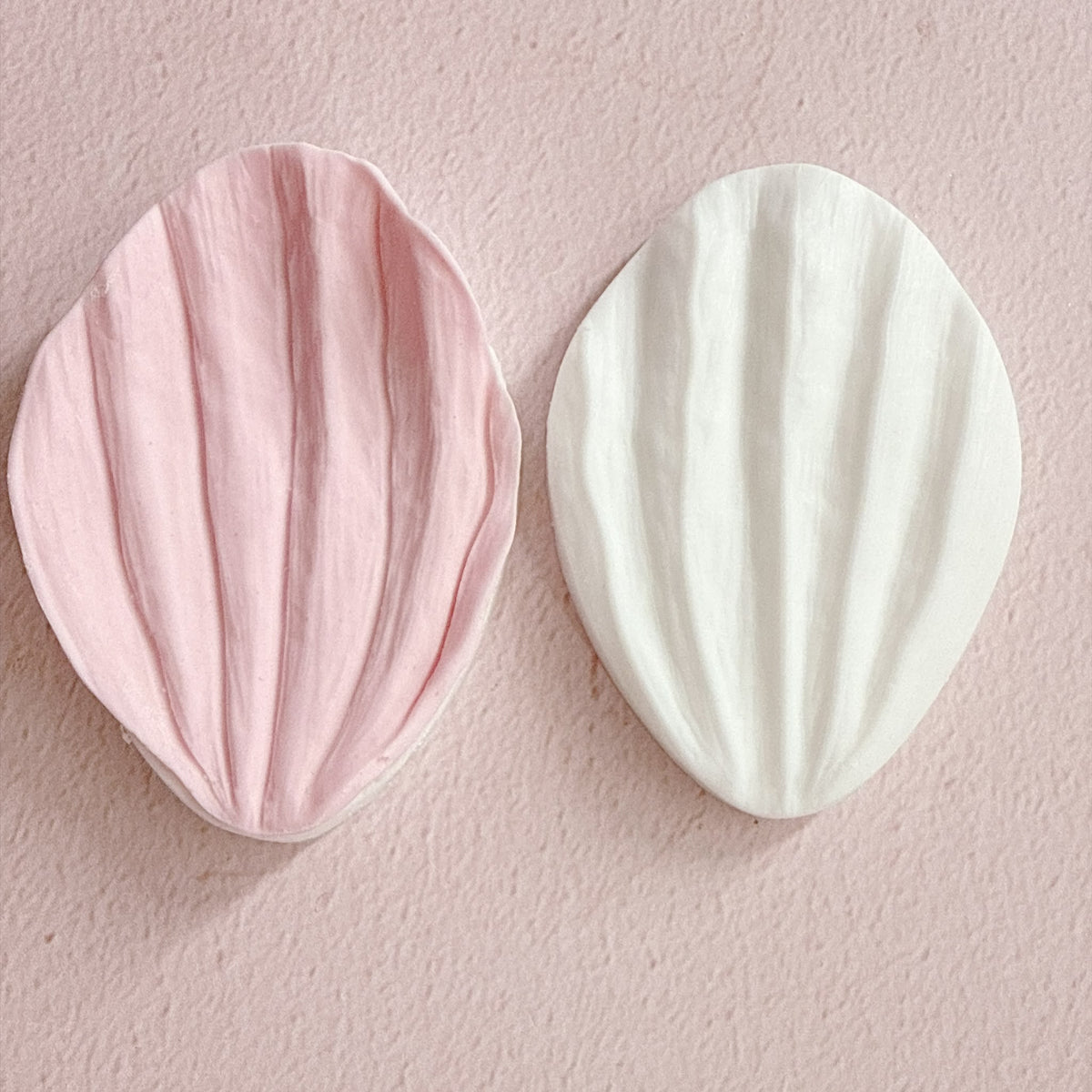 More Veiners Large Dahlia Ripple Veiner - 2 piece set