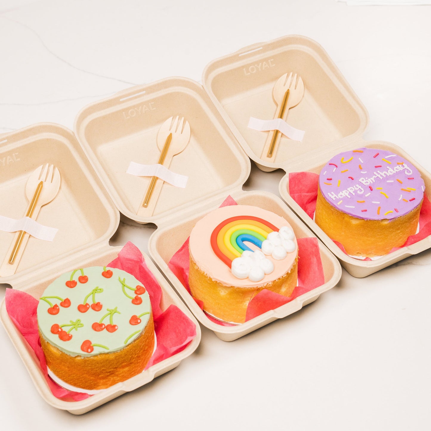 Loyal Cake On The Go - Compostable Bento Boxes - Size: 15 x 15 x 7.5cm